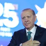 Cumhurbaşkanı Erdoğan: “Daha Nice Yıllar Türkiye’ye Hizmet Edeceğim”