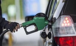 Akaryakıta Zam Geliyor! Benzin Fiyatları Değişiyor, Motorin İçin 90 TL Uyarısı