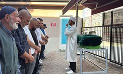 Eskişehir’de Bıçaklanarak Öldürülen Esnaf Bülent Sap Toprağa Verildi