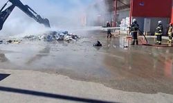 Eskişehir’de çöp kamyonundaki kimyasal atık paniğe neden oldu