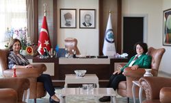 Ayşe Ünlüce’den Emine Gümüşsoy’a hayırlı olsun ziyareti