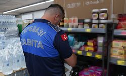 Tepebaşı’nda marketlere zabıta denetimi: Son kullanma tarihi ve fiyatlar kontrol edildi