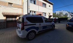 Yakınları eve geldi, acı manzarayla karşılaştı