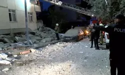 Maltepe’de 7 katlı bina çöktü: 5 kişi kurtarıldı, 7 kişi enkazda