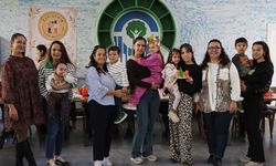 Kazım Kurt’un desteğiyle anneler Alaaddin Park Cafe’de buluştu