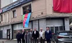 MHP Eskişehir İl Başkanlığı binasına Azerbaycan bayrağı asıldı