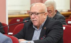 Şükrü Akbıyık’tan Odunpazarı bütçesine ret: “Ciddi endişe duyuyoruz”
