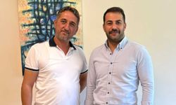 YENİ Parti Sivrihisar’da Olçay Çevik yeniden ilçe başkanı seçildi