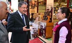 Vali Erdinç Yılmaz, İsmet İnönü-1 Caddesi’nde esnafı dinledi