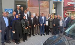 Ayhan Sezer ve Mustafa Ünal’dan Eskişehir’de mahalle ziyaretleri