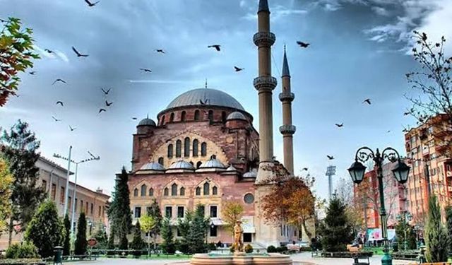 15 Temmuz'un 10. Yılında Türkiye Tek Yürek Olacak: Gece 00.13'te 81 İlde Sela Okunacak