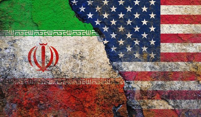 ABD-İran Gerilimi Tırmanıyor! CENTCOM Yedinci Gece Saldırı Başlattı, İran'dan Misilleme Geldi