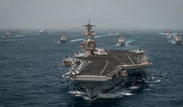 ABD İran'a Yeni Saldırı Dalgası Başlattı! Deniz Ablukası Resmen Yeniden Devrede