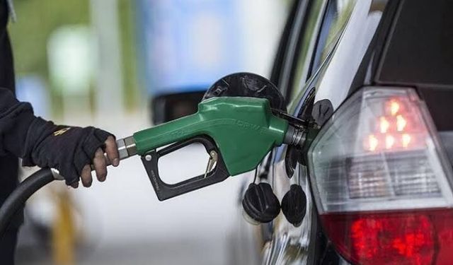 Benzine Zam Geliyor! Yeni Fiyat Belli Oldu: Cumartesi Günü Pompa Değişiyor