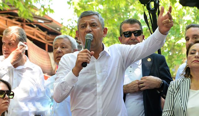 CHP'de Yeni İddia: Özgür Özel MYK'da Görevden Alınacak mı? Yerine Geçecek İsim Gündemde