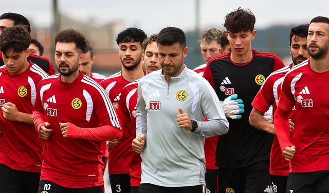 Eskişehirspor’da Hazırlıklar Tam Gaz! Kırmızı Şimşekler Yeni Sezona Bileniyor