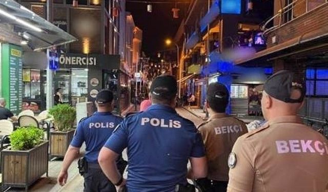Gürhan Albayrak’tan Barlar Sokağı açıklaması: Kapatma adımı atılırsa destek veririz