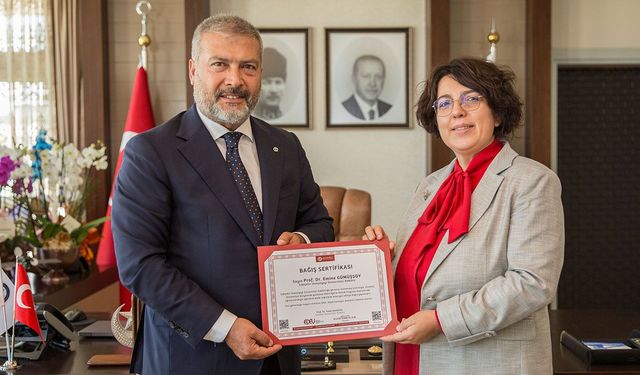 Anadolu Üniversitesi Rektörü Yusuf Adıgüzel’den ESOGÜ Rektörü Emine Gümüşsoy’a Hayırlı Olsun Ziyareti
