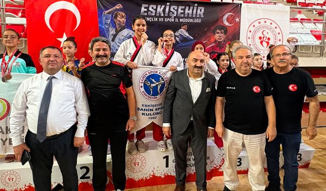 Eskişehir’de Nadir Özsoy Anısına Düzenlenen Taekwondo Müsabakası Tamamlandı