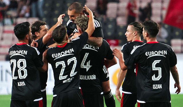 Eskişehirspor’dan İnegölspor’a 5 Gollü Şov! Sezon Açılışı Muhteşem Oldu