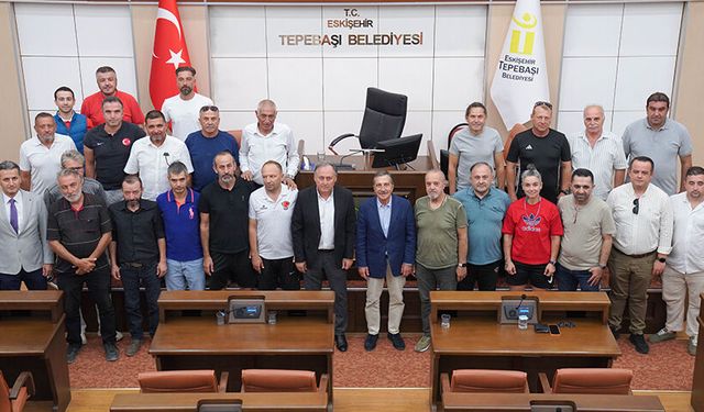 Tepebaşı Belediyesi’nden 33 Amatör Spor Kulübüne Destek