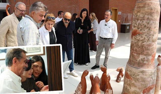 Ahmet Ataç, Pişmiş Toprak sanatçılarını Tepebaşı Belediyesi’nde ağırladı
