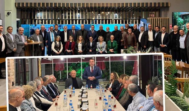MHP Eskişehir İl Başkanı Ayhan Sezer, şehrin geleceğini istişare etti