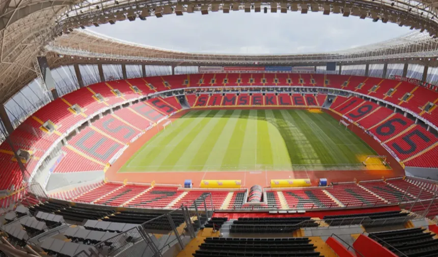 Eskişehirspor’dan Yeni Sezon Öncesi Taraftara Çifte Etkinlik