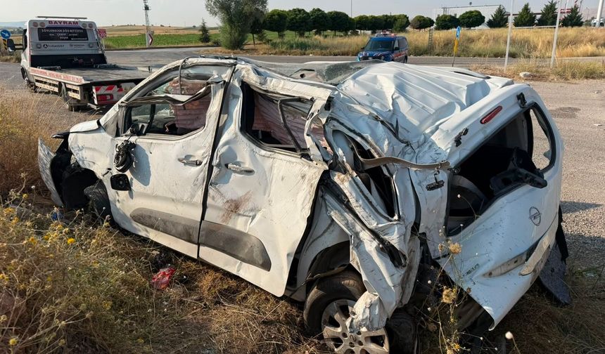 Afyonkarahisar Sandıklı’da Feci Kaza! 20 Yaşındaki Genç Hayatını Kaybetti