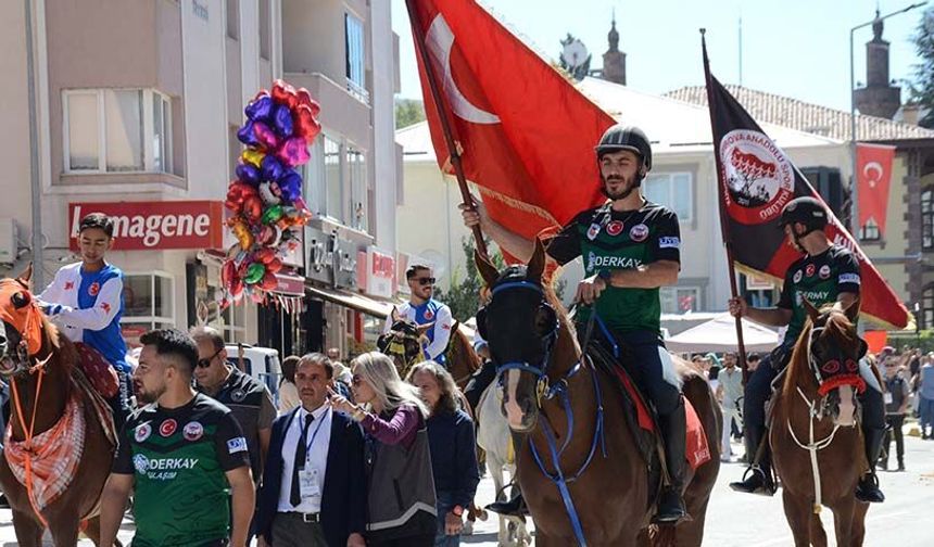 745. Ertuğrul Gazi Şenlikleri'nde Yörükler Söğüt'te buluştu