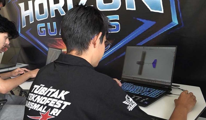 Eskişehirli öğrenciler TEKNOFEST’te İHA başarısı gösterdi