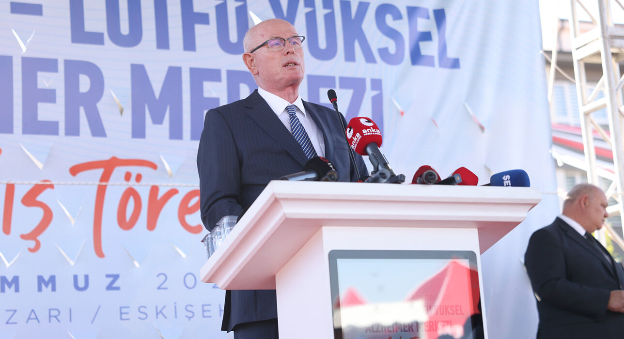 Eskişehir'de Dr. Nurten Lütfü Yüksel Alzheimer Merkezi Hizmete Açıldı2