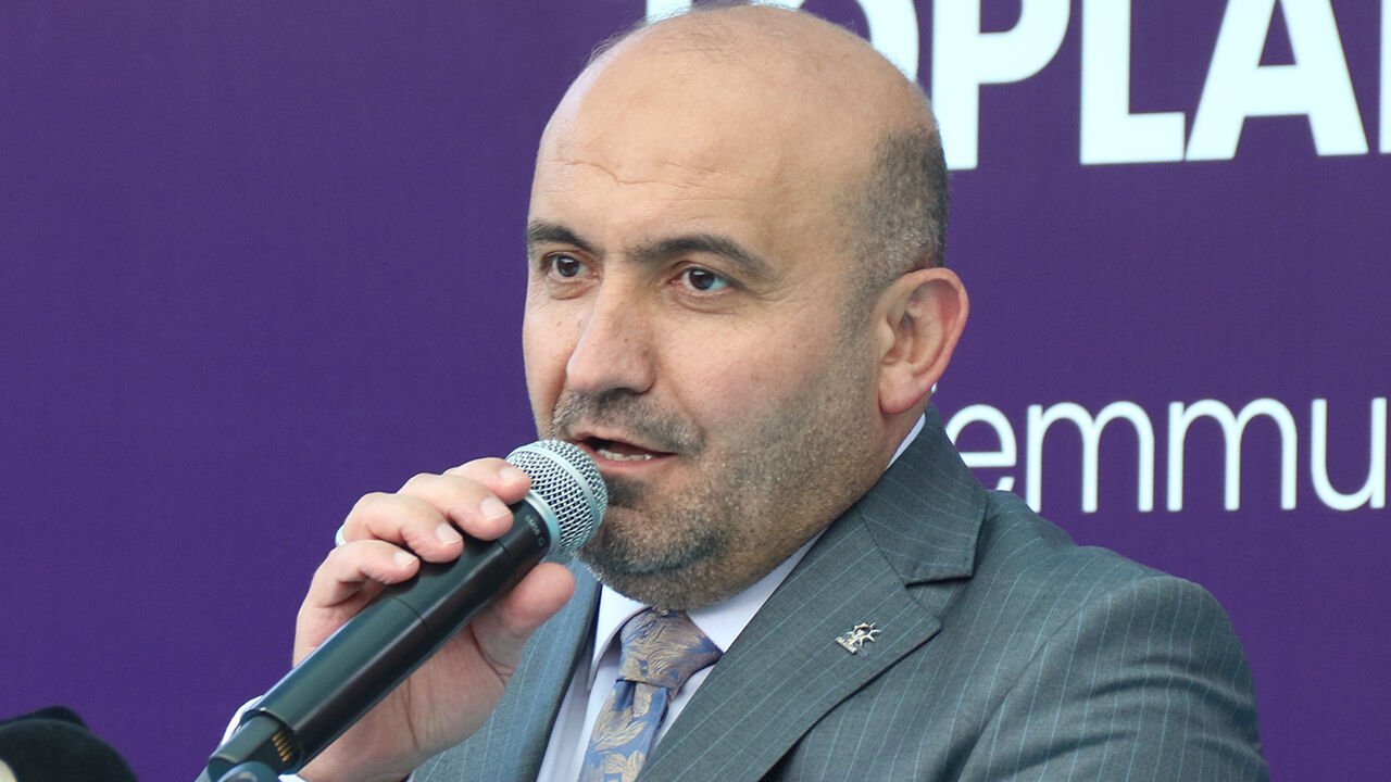 Gürhan Albayrak'tan Chp Belediyelerine Sert Eleştiri