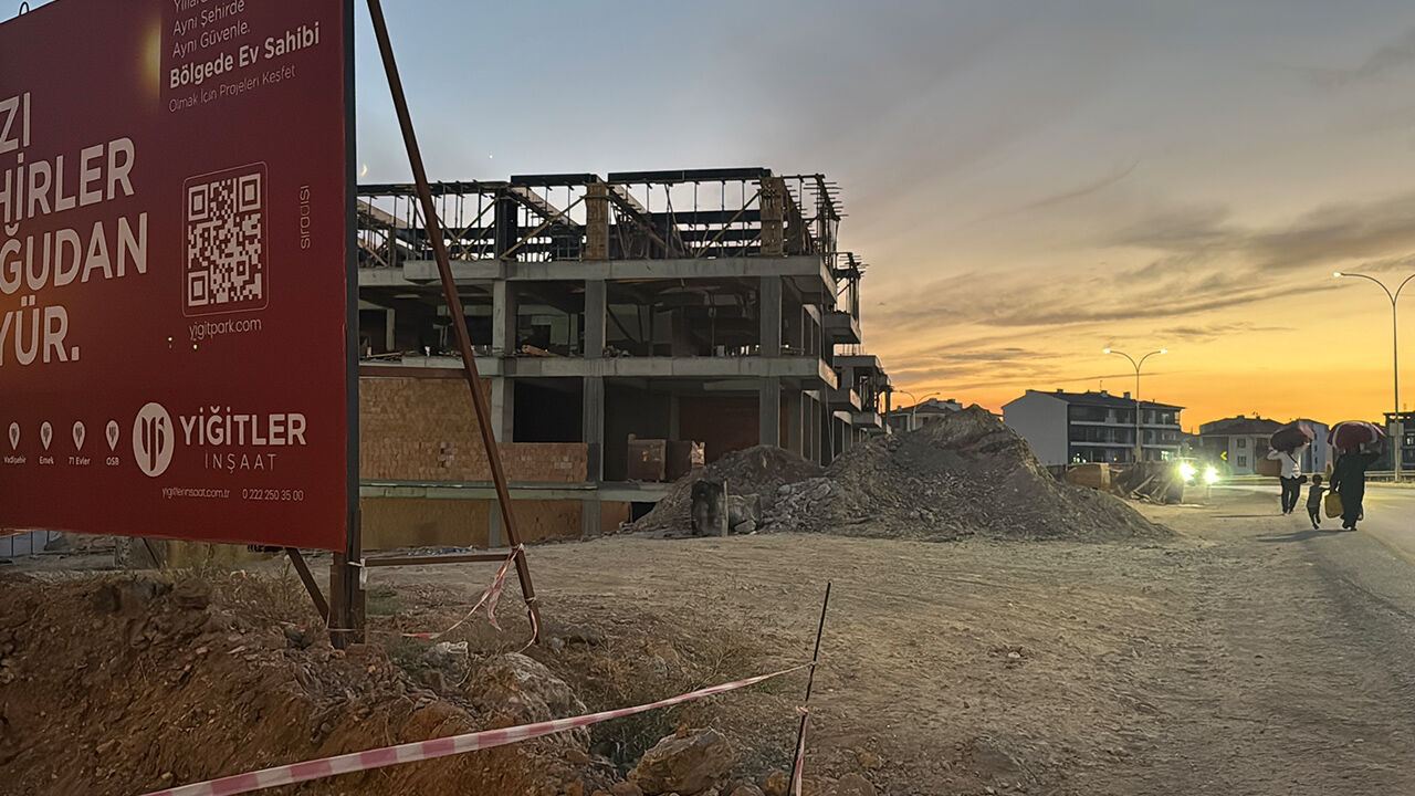 Eskişehir’de İnşaatta İş Kazası: Kalıp Ustası Hayatını Kaybetti