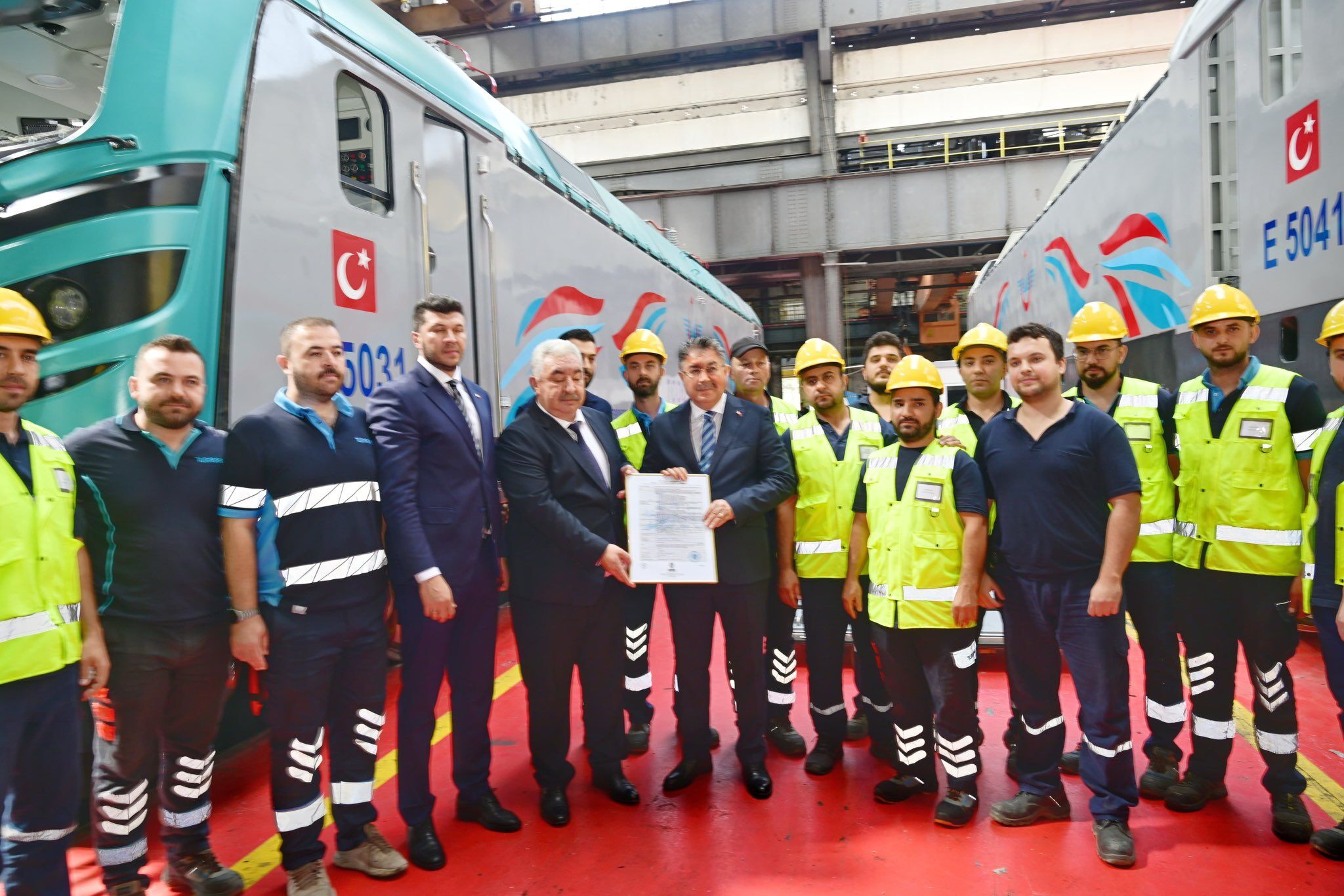 Vali Erdinç Yılmaz, Eskişehir 5000’in test sürüşünü gerçekleştirdi 4
