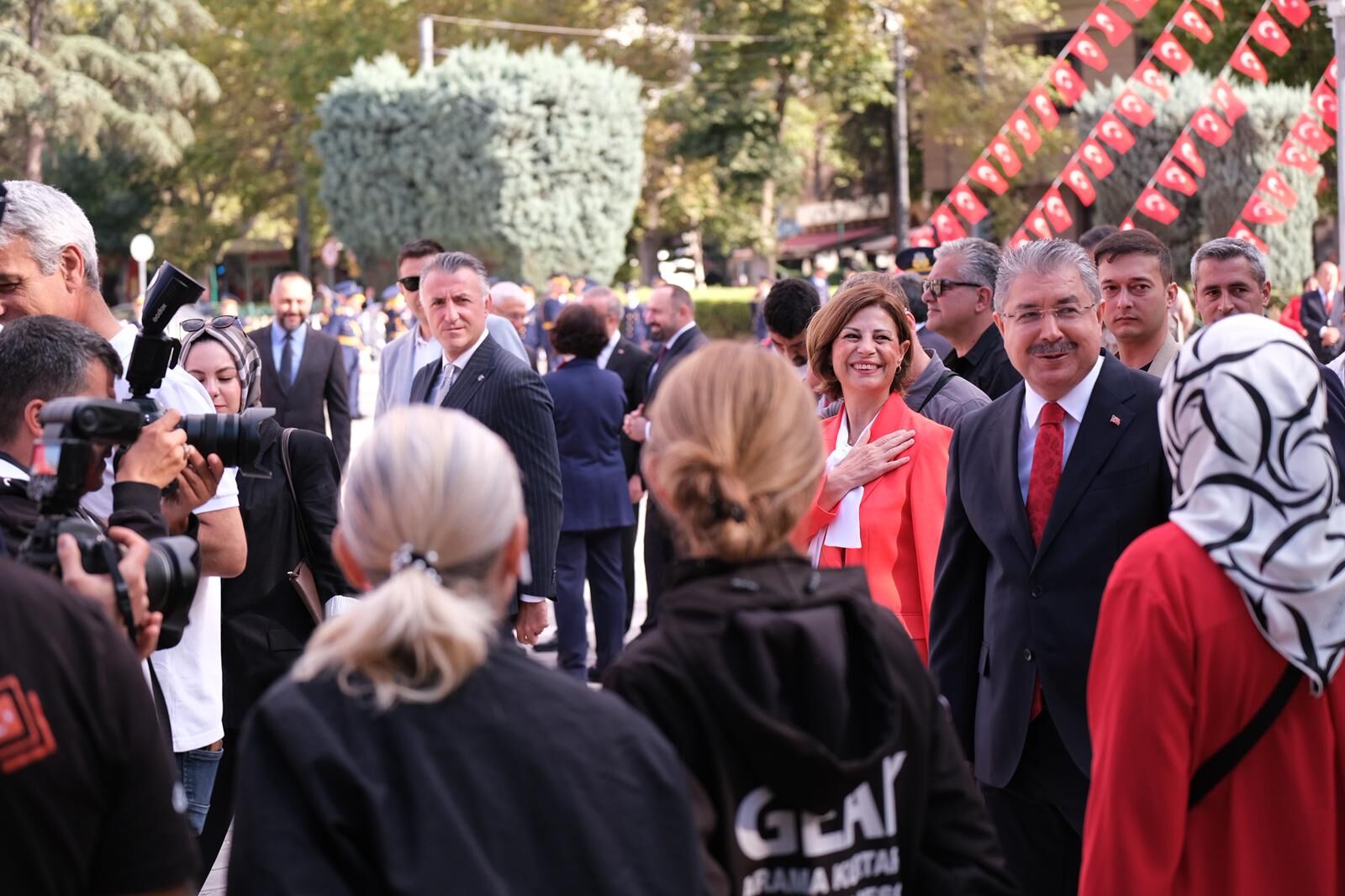 “Kahramanlikla Kazanilan Zaferi̇n 104. Yili Kutlu Olsun” (25)