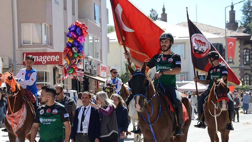 745 Ertuğrul Gazi Şenlikleri'nde Yörükler Söğüt'te Buluştu1