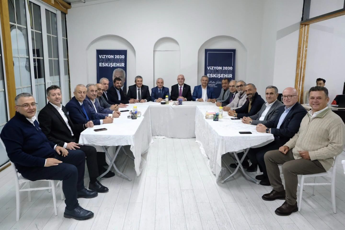 Celalettin Kesikbaş ve ESO yönetiminden Metin Güler’e ziyaret-2