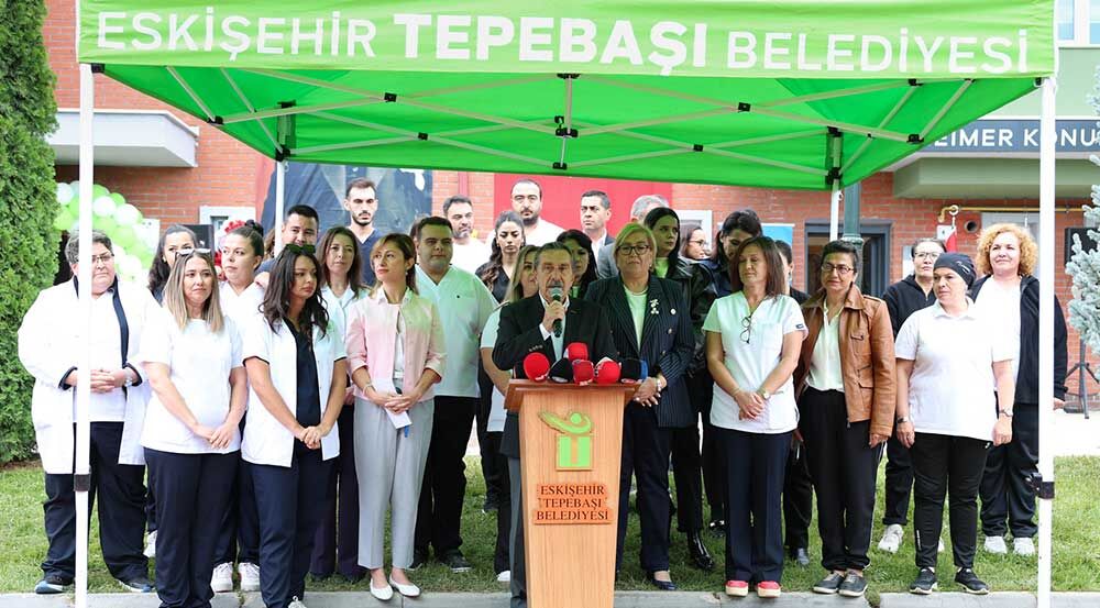Ahmet Ataç’tan Alzheimer Konukevi Açılışında Duygulandıran Konuşma 88