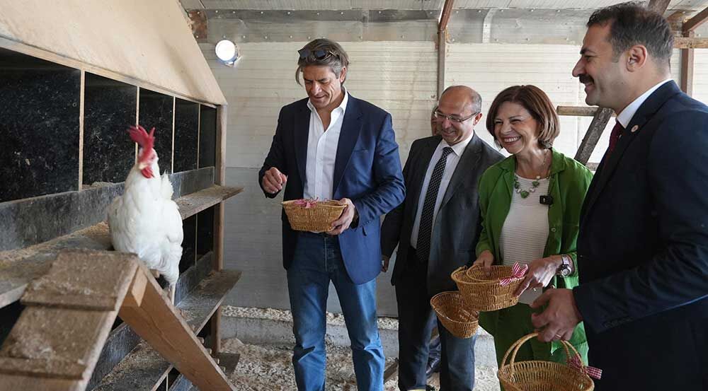 Ayşe Ünlüce Ç İ D E M Türkiye’ye Ilham Verecek 02