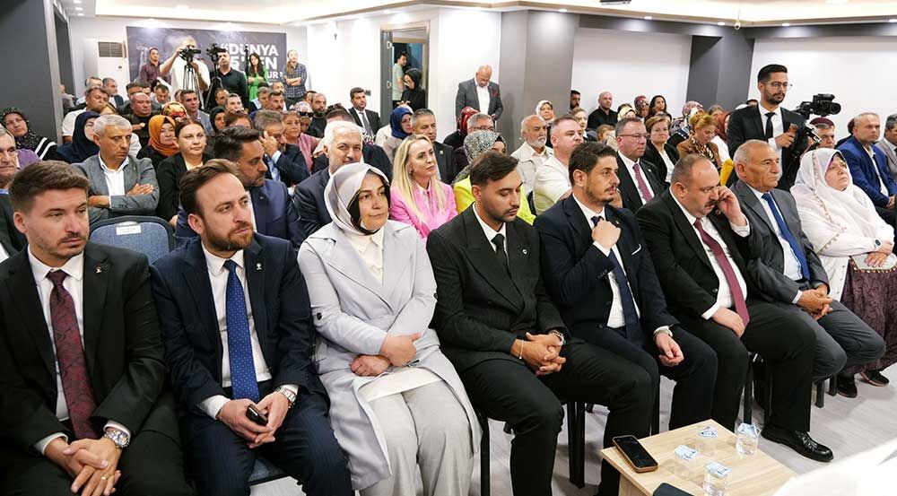 Gürhan Albayrak, Mustafa Demir Ve Mücahit Yanılmaz’la Eskişehir’in Geleceğini Istişare Etti 232