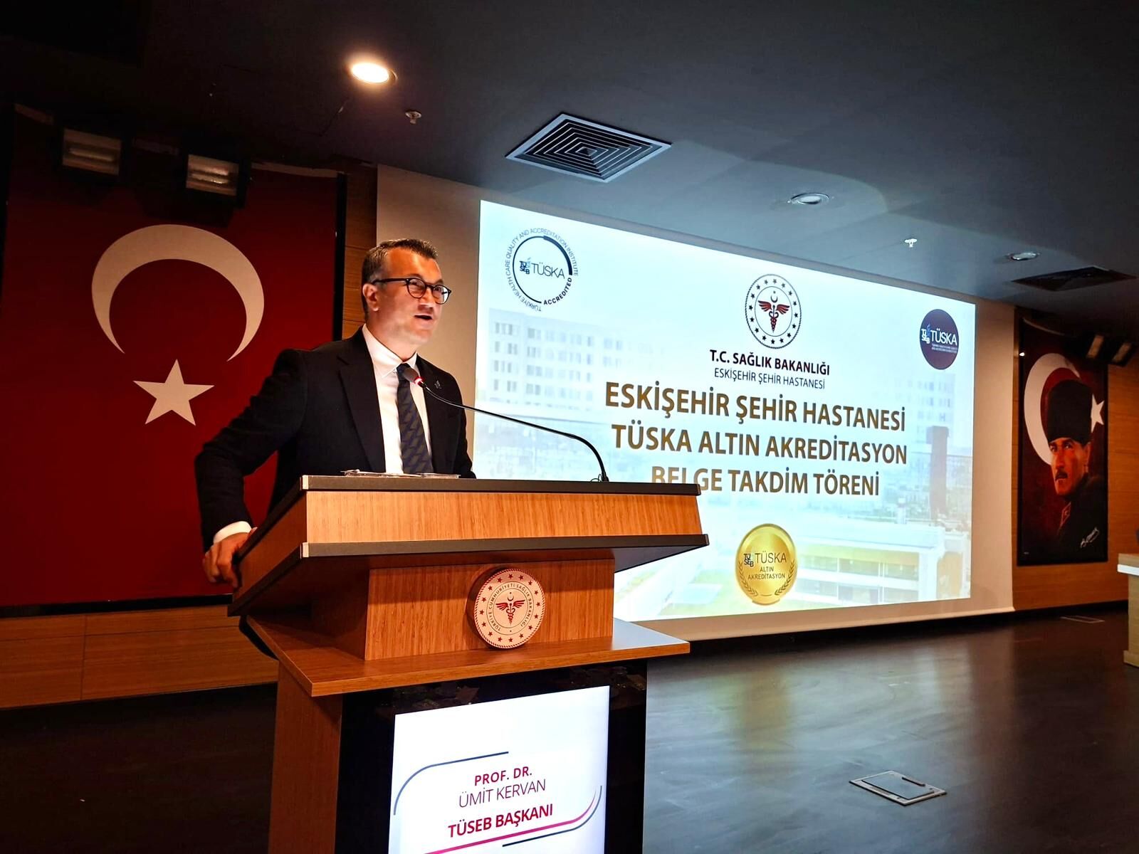 Eskişehir Şehir Hastanesine “Altın Kategoride Akreditasyon Belgesi”-3
