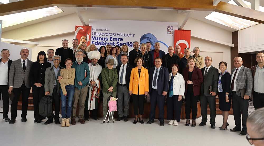 Ayşe Ünlüce Eskişehir Başlı Başına Bir Neşe 2