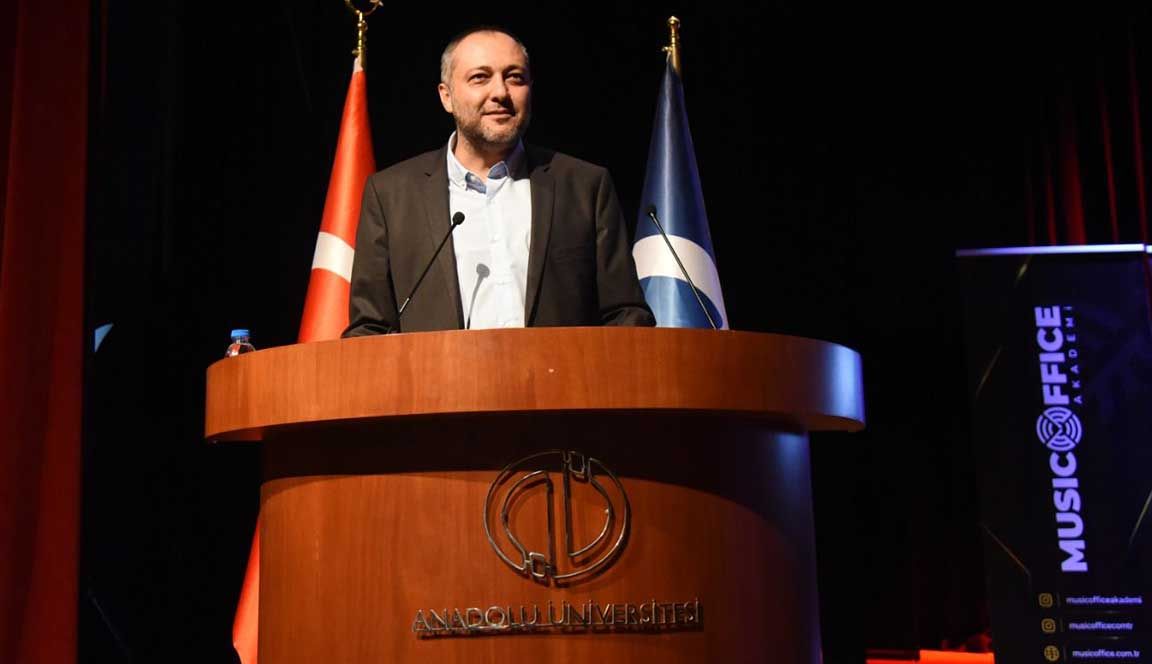 Barış Kılıç Iletişim Fakültesi Dekanı
