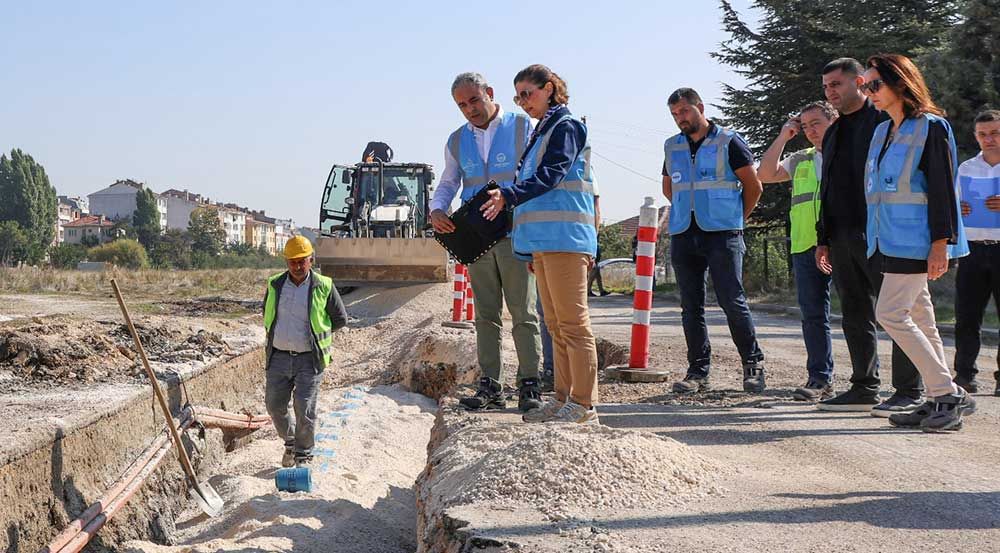 Başkan Ayşe Ünlüce Sahada Eskişehir’de Altyapı Çalışmaları Hız Kesmiyor1