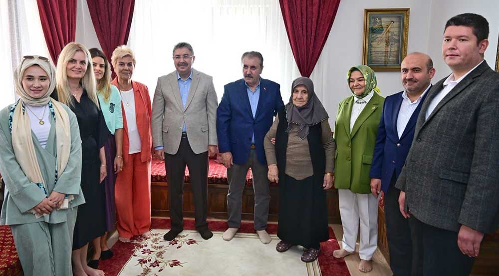 Erdinç Yılmaz, Ayşen Gürcan Ve Gürhan Albayrak’tan Mustafa Destici’ye Ziyaret 1