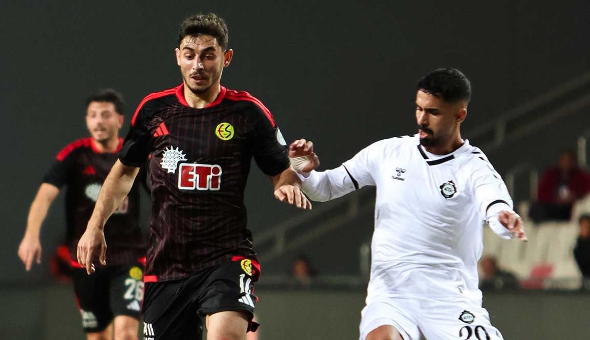 Eskişehirspor, Altay deplasmanında ilk yarıyı geride kapattı