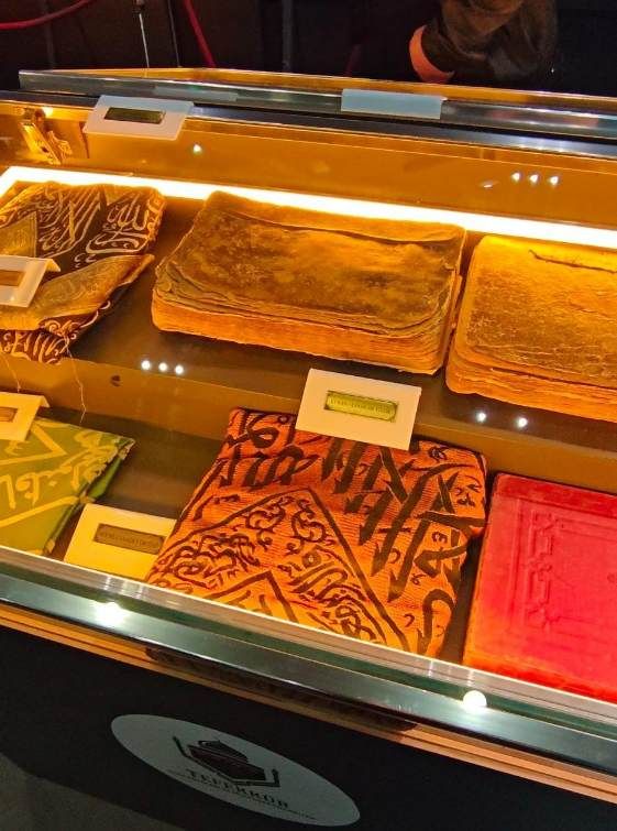 Eskişehir’de Mukaddes Emanetler Sergisi açıldı-3