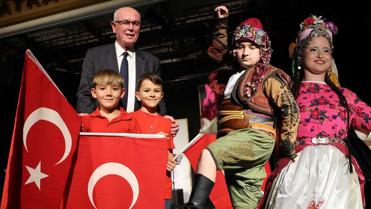 Kazım Kurt Cumhuriyet Bayramı Açıklaması