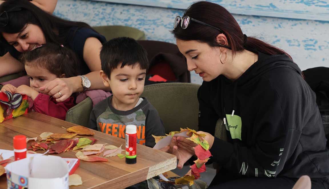 Kazım Kurt’un Desteğiyle Anneler Alaaddin Park Cafe’de Buluştu 10